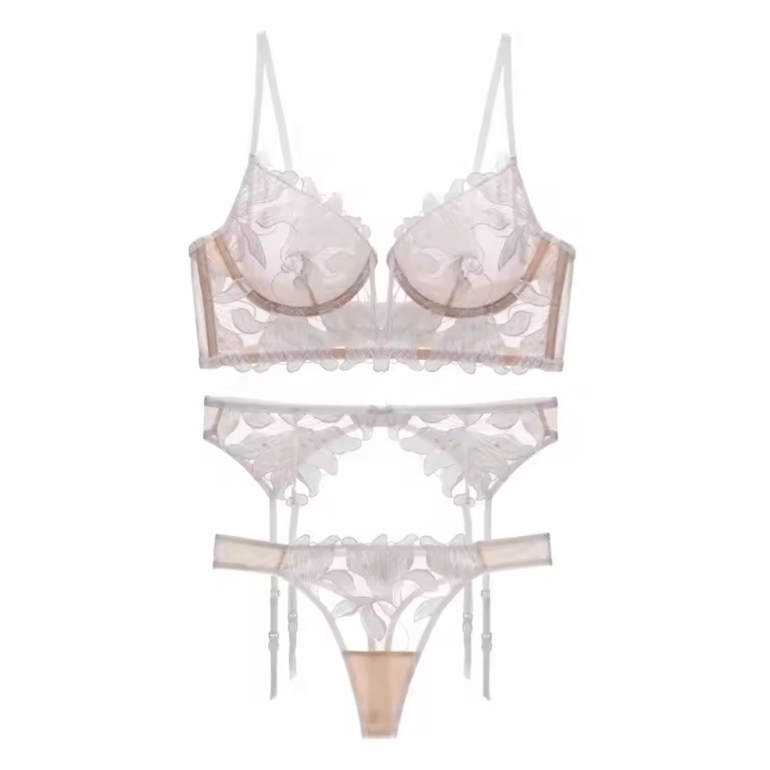 Magda™ | Chic and Elegant French Lingerie Set