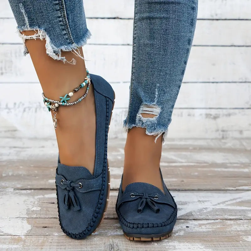 Comfortable Soft Moccasins in Women's Style