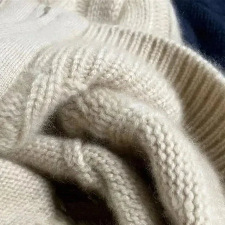 MADISON - Elegant Knit Turtleneck