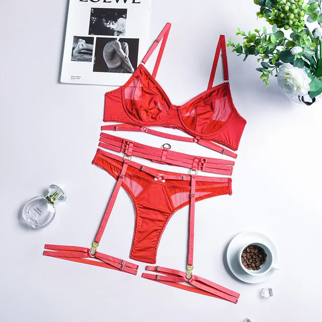 Julietta™ | Elegant French Lingerie Set in 3 Pieces