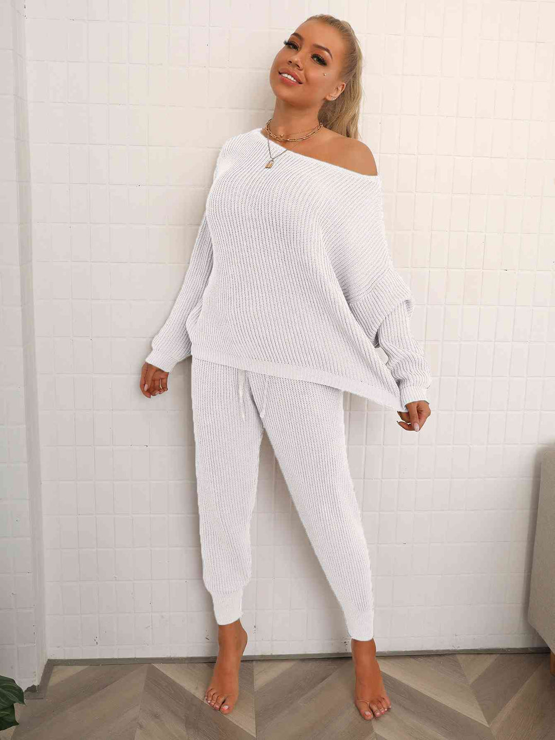 Sweater with Wide Sleeves and Knit Pants Set