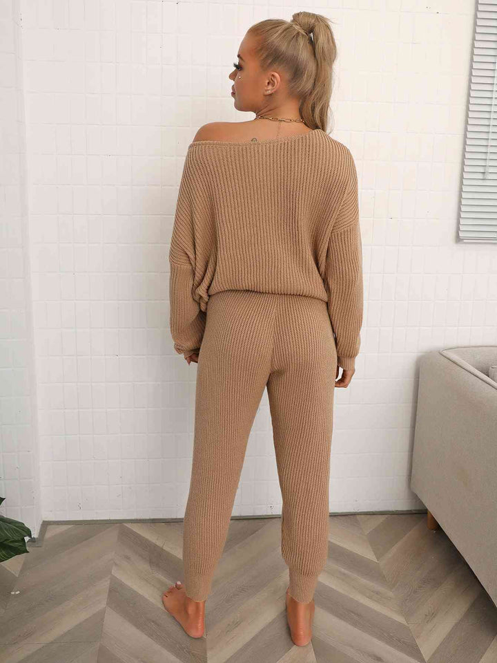 Sweater with Wide Sleeves and Knit Pants Set